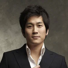 Kim Young Moo