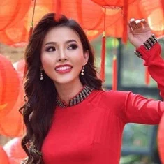 Tuyết Trinh
