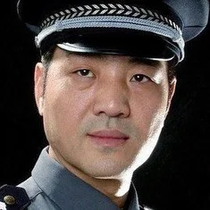 He Tiehong
