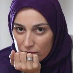 Falamak Joneydi