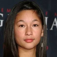 Zoe Weizenbaum