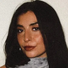 Léa Esmaili