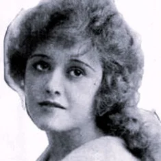 Elinor Field