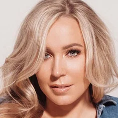 Elyse Saunders