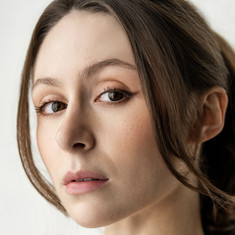 Courtney Mirelle