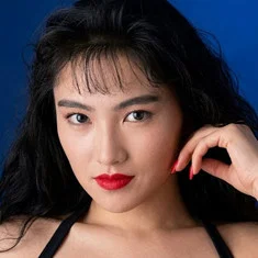 Roza Tanaka