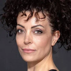 Nazan Bayazıt