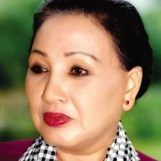 Hồng Nga