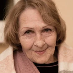 Stalina Lahoshniak
