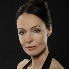 Christin Amy Artner