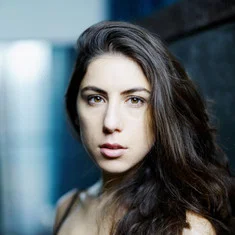 Stephanie Del Bino