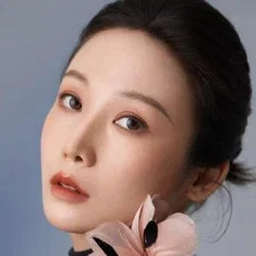 李里