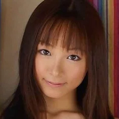 Emiru Momose