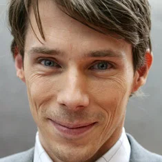Ola Lindholm