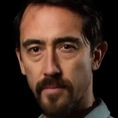 Moisés Angulo