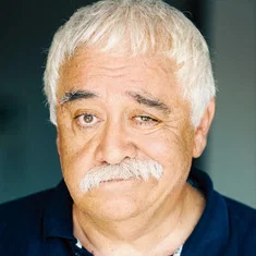 Levent Kırca