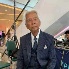 Chalong Pakdeevijit