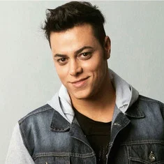 Rodrigo Teaser