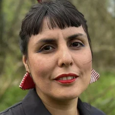 Mina Keshavarz