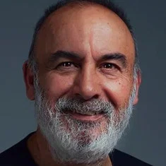Yaşar Üzer