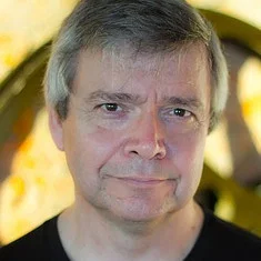 Julian Nicholson