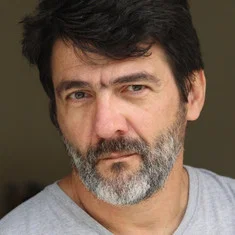 César Troncoso