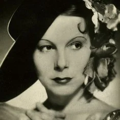 Ellen Frank
