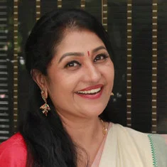 Thezni Khan