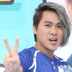 Zax Wang