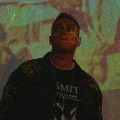 Andrés Carry