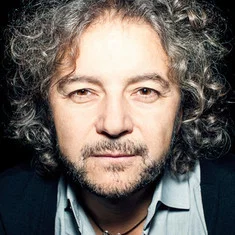 Daniele Finzi Pasca