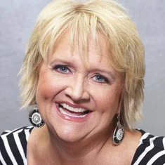 Chonda Pierce