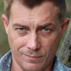 Александр Бухаров