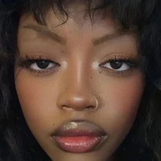 Yasmine Neya
