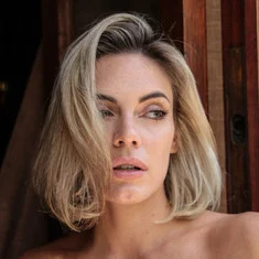 Emilia Attías