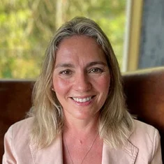 Tracey Larcombe