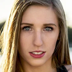 Danielle Lyons