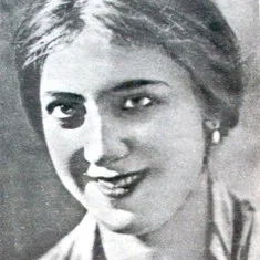 Нина Ли