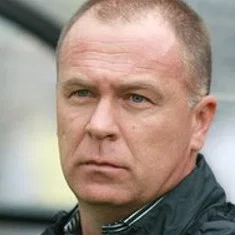 Mano Menezes