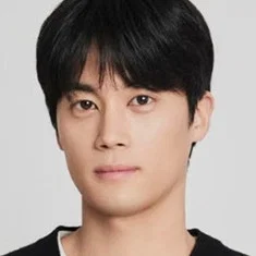 Shin Woo-jae