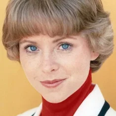 Lauren Tewes