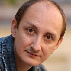 Александр Безруков