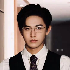 Zhuo Hang