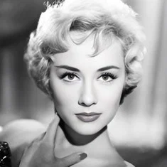 Carole Lesley