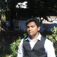 Carlito Mhiles Alvarez
