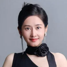 何籽妍