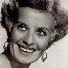 Lydia Lamaison