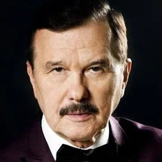 Леонид Серебренников