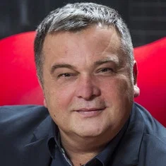 Duško Ćurlić