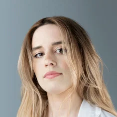 Lucia Zamora